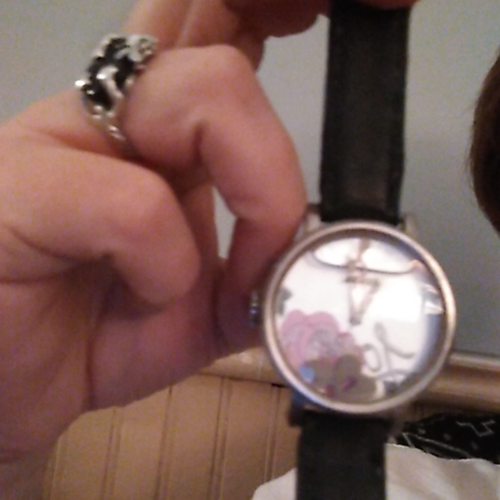 A females Fossil watch